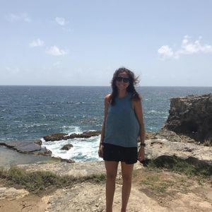 Meet your Posher, Julianna